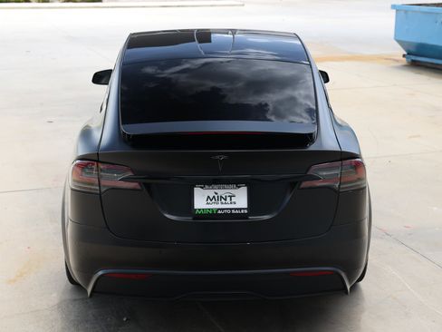 Used 2022 Tesla Model X AWD/4WD image 13