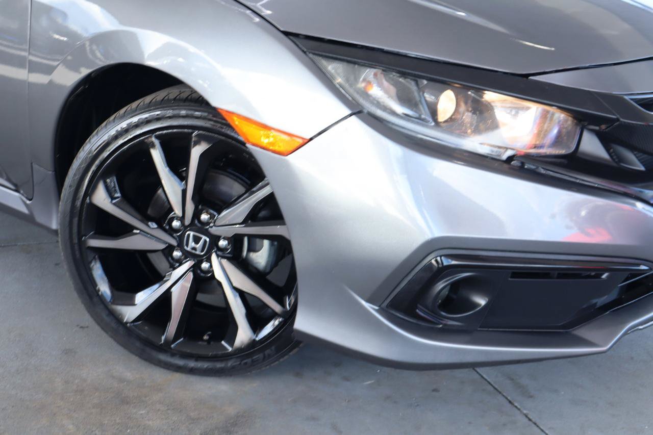 Used 2021 Honda Civic Sport image 4