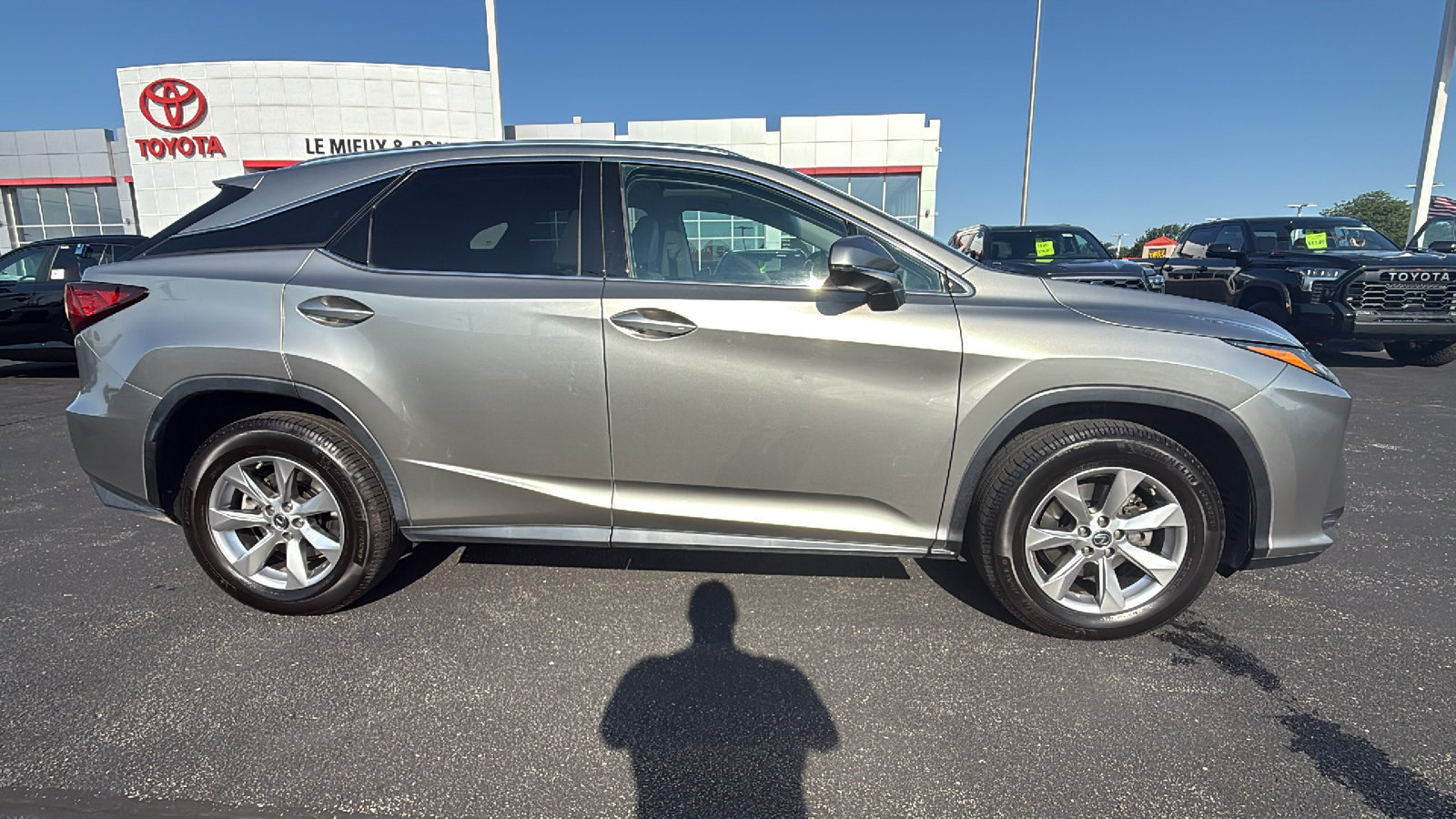 Used 2019 Lexus RX 350 AWD w/ Navigation Package image 8