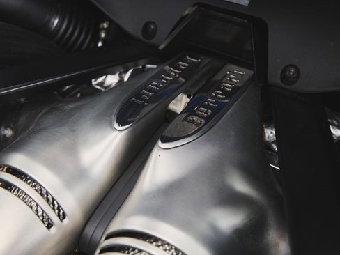 Used 2025 Ferrari 296 GTB RWD image 16