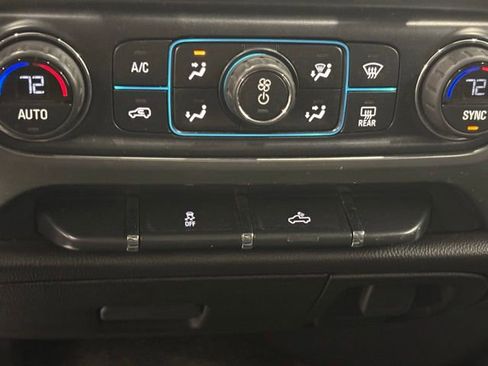 Used 2015 Chevrolet Silverado 1500 LT w/ All Star Edition AWD/4WD image 28