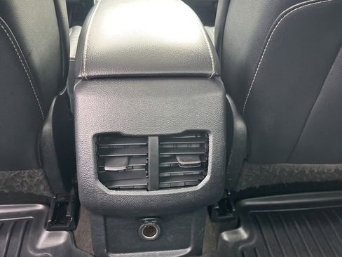 Used 2020 Ford Fusion Titanium AWD/4WD image 21