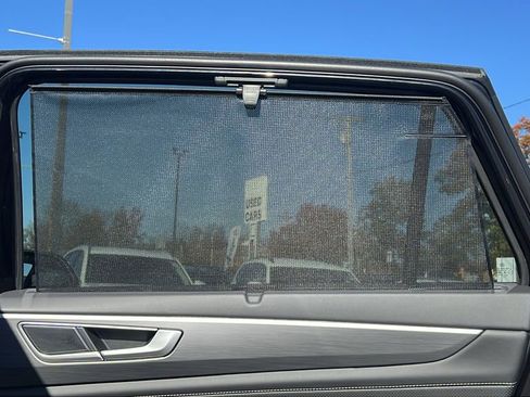 New 2026 Volkswagen Atlas Cross Sport SE image 13