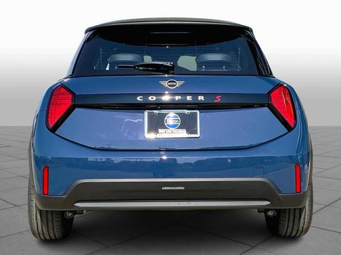 New 2026 MINI Cooper S image 4