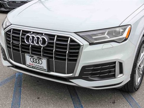 Used 2023 Audi Q7 2.0T Premium w/ Towing Package image 8