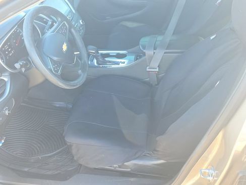 Used 2022 Chevrolet Malibu LT FWD image 15