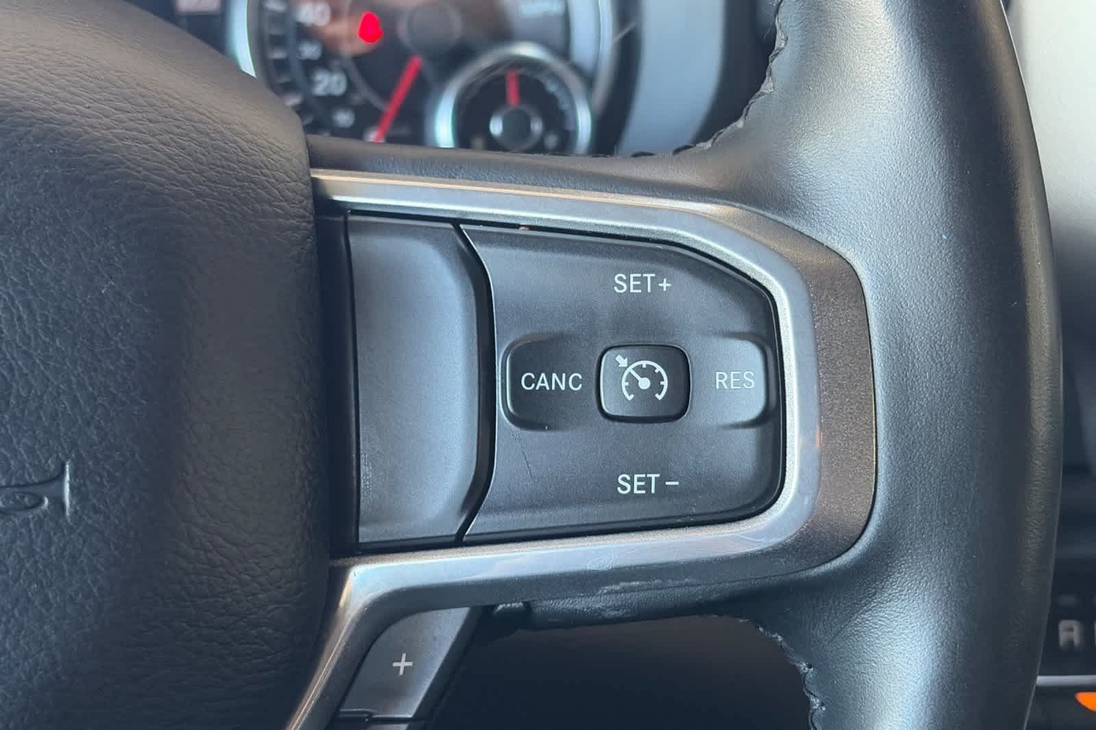 Used 2019 RAM 1500 Laramie AWD/4WD image 26
