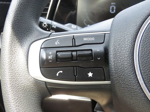 Used 2023 Kia Sportage LX AWD/4WD image 21