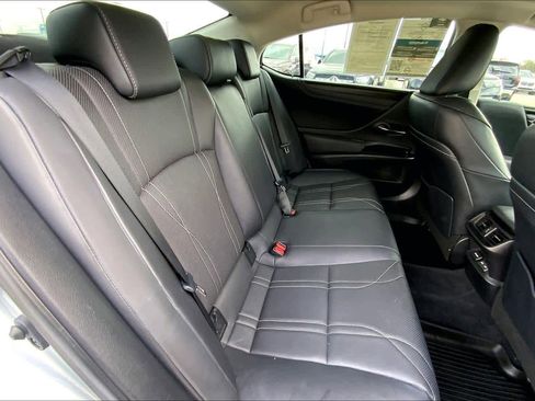 Used 2023 Lexus ES 350 w/ Protection Package (P2) image 20