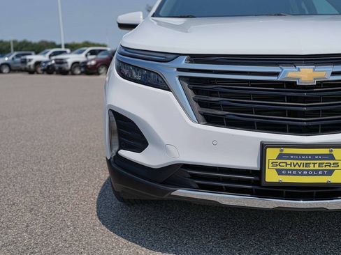 Used 2024 Chevrolet Equinox LT AWD/4WD image 3