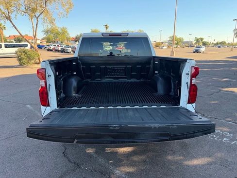 Used 2020 Chevrolet Silverado 1500 LT image 12