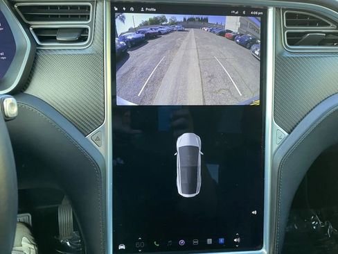 Used 2016 Tesla Model X 90D image 16