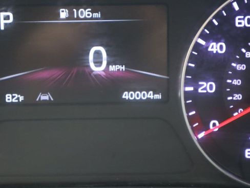 Used 2022 Kia Forte GT-Line w/ GT-Line Premium Package FWD image 10