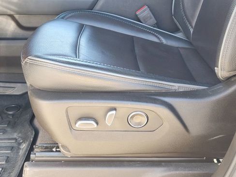 Used 2024 GMC Sierra 2500 Denali w/ Denali Reserve Package image 25