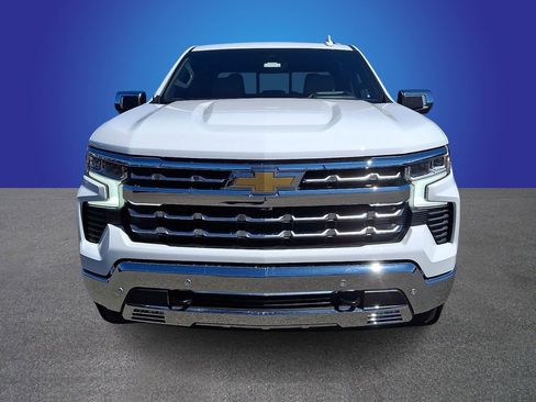 Used 2025 Chevrolet Silverado 1500 LTZ w/ LTZ Premium Package image 2