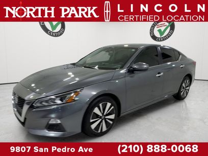 Used 2021 Nissan Altima 2.5 SV