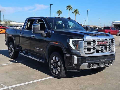 Certified 2024 GMC Sierra 2500 Denali w/ Denali Reserve Package image 3
