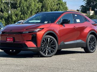 New 2026 Toyota C-HR AWD/4WD video 2
