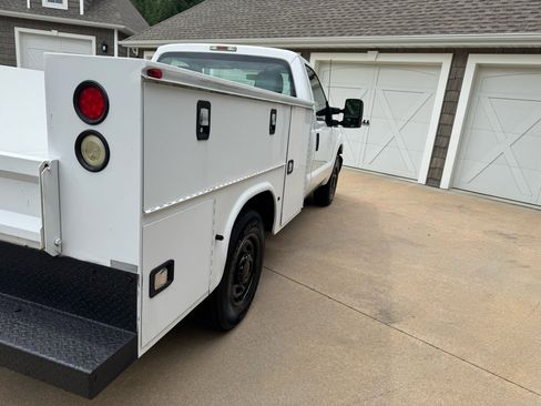 Used 2015 Ford F250 XL image 29