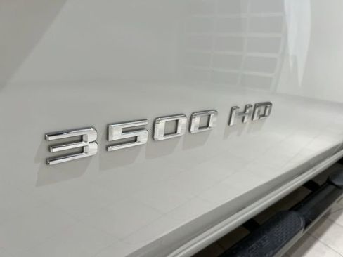 Certified 2025 Chevrolet Silverado 3500 LT w/ Convenience Package image 27