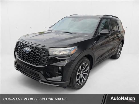 New 2025 Ford Explorer ST-Line image 1