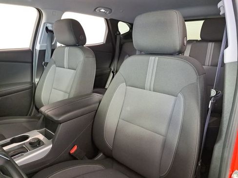 Used 2025 Chevrolet Blazer LT image 20