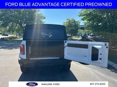 Used 2022 Ford Bronco Outer Banks AWD/4WD image 13
