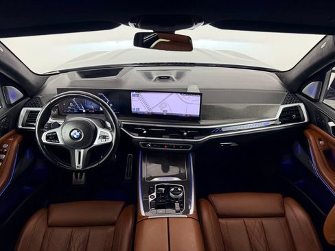 Used 2023 BMW X7 M60i w/ Executive Package AWD/4WD image 15