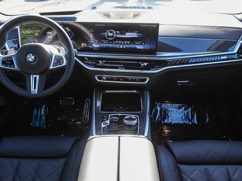 New 2026 BMW X5 M60i image 12