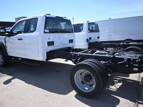 New 2026 Ford F550 4x4 Supercab Super Duty image 3