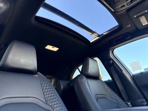 Used 2019 Lexus UX 200 w/ Accessory Package image 15