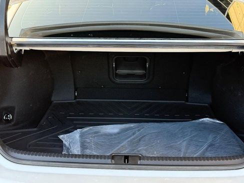 Used 2021 Lexus ES 250 w/ Premium Package image 9