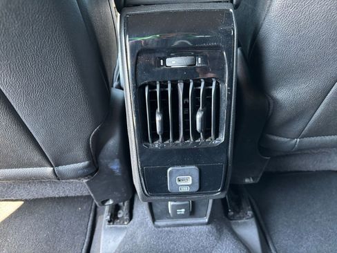 Used 2025 Jeep Compass Limited AWD/4WD image 24