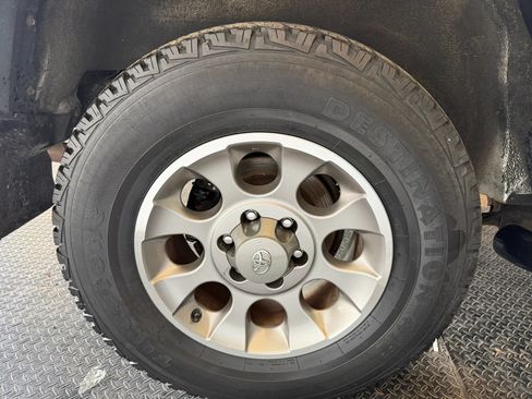 Used 2007 Toyota FJ Cruiser 4WD image 33