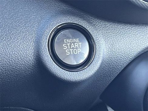 Used 2026 Hyundai Venue SEL image 30