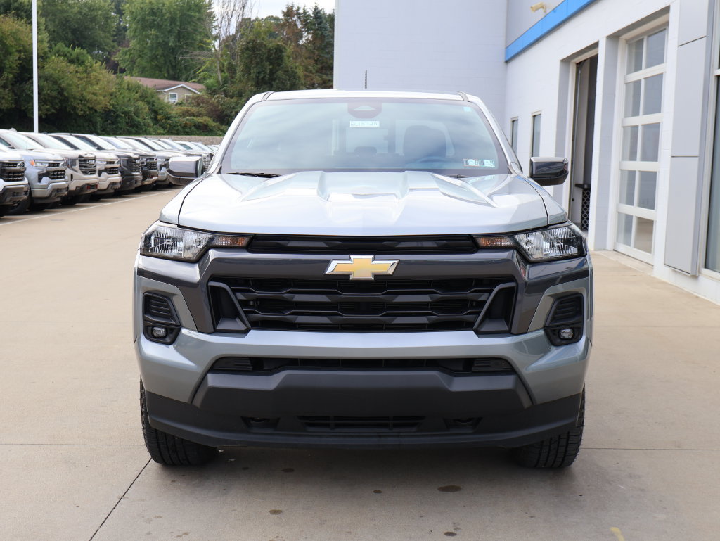 Certified 2024 Chevrolet Colorado LT w/ LT Convenience Package II AWD/4WD image 5