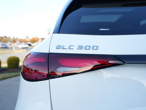 New 2026 Mercedes-Benz GLC 300 4MATIC image 13