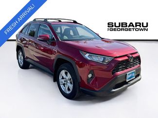 Used 2021 Toyota RAV4 XLE w/ Convenience Package AWD/4WD video 1