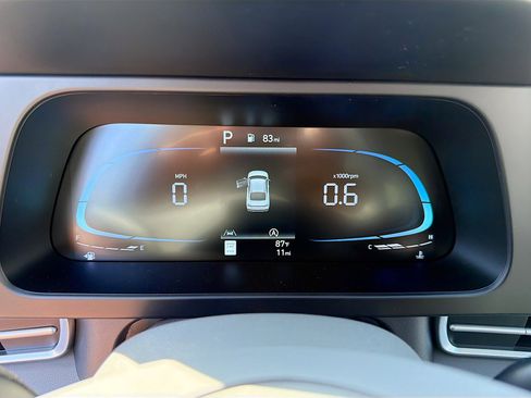 New 2026 Hyundai Elantra SE image 32