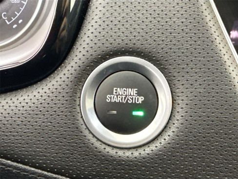 Used 2025 Cadillac XT5 Premium Luxury image 21