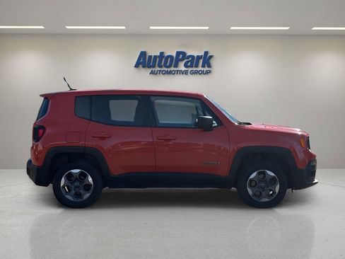 Used 2016 Jeep Renegade Sport w/ Power & Air Group AWD/4WD image 8