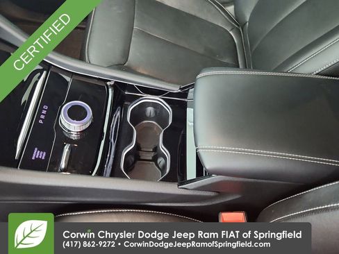 Used 2022 Jeep Grand Cherokee Limited image 28