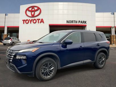 Used 2024 Nissan Rogue SV