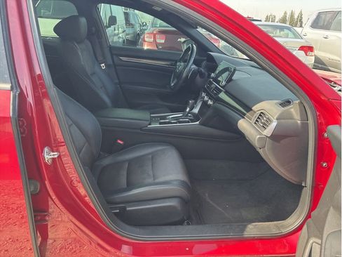 Used 2018 Honda Accord Sport image 14