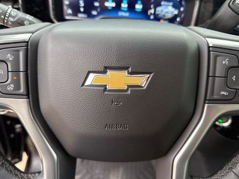 Used 2023 Chevrolet Silverado 1500 LT w/ Z71 Off-Road Package image 23