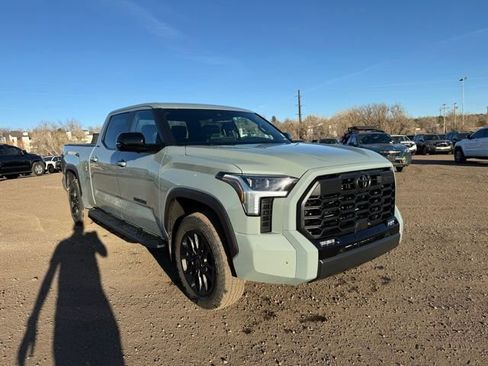 Used 2026 Toyota Tundra Limited w/ TRD Off-Road Package image 7
