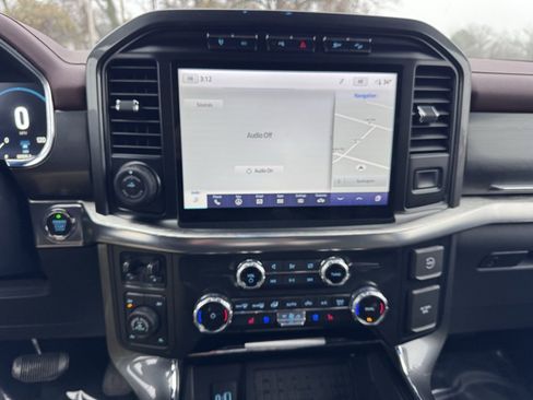 Used 2023 Ford F150 Lariat w/ Equipment Group 502A High image 20