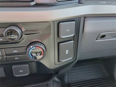 Used 2024 Ford F450 XL w/ Snow Plow Prep Package image 32