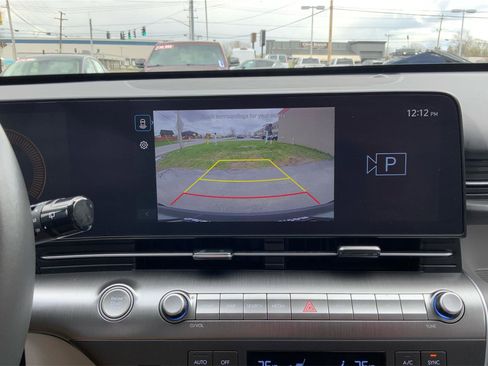 Used 2024 Hyundai Kona SEL image 31