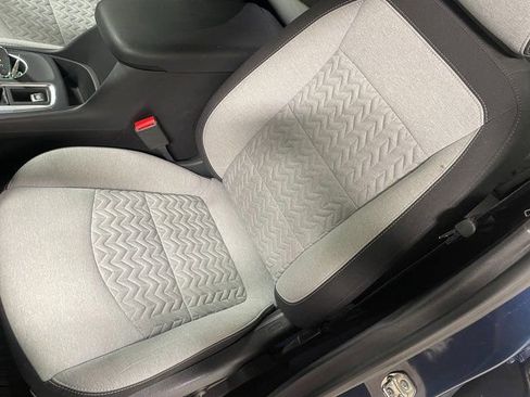 Used 2024 Chevrolet Equinox LS w/ LS Convenience Package image 12